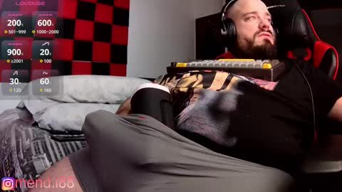 menditeta online show from February 25, 1:20 am