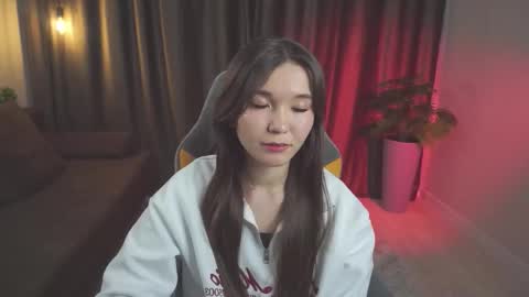 Snapshot of mentallymonika chatting on February 19, 4:58 pm Mony online show from February 19, 4:58 pm