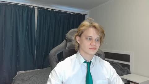 Mickey online show from December 16, 5:17 am