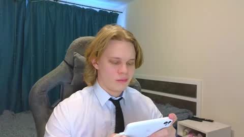 Mickey online show from March 10, 3:34 am