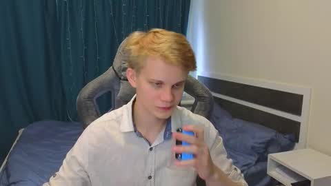 Mickey online show from October 28, 8:40 am