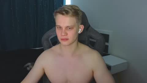 Mickey online show from March 12, 6:19 am