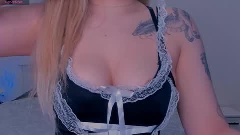 Snapshot of meow_rinnie chatting on September 13, 10:37 am My links --- online show from September 13, 10:37 am