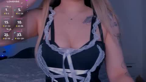 Snapshot of meow_rinnie chatting on October 4, 10:24 am My links --- online show from October 4, 10:24 am