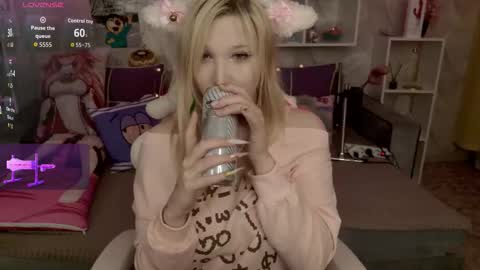 MeowkaKitty online show from February 22, 2:02 am