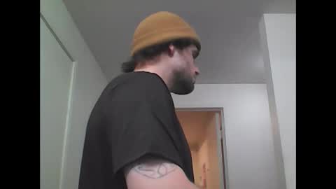 Snapshot of meowzers777 chatting on October 22, 7:52 am meowzers777 online show from October 22, 7:52 am