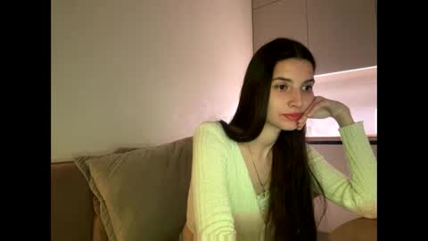LEVA online show from April 20, 7:26 pm