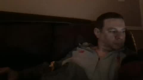 Snapshot of mercher627021 chatting on January 3, 7:29 pm ezio online show from January 3, 7:29 pm