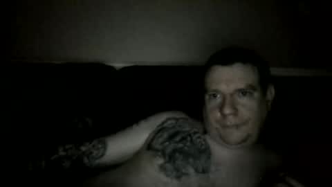 Snapshot of mercher627021 chatting on February 20, 9:15 pm ezio online show from February 20, 9:15 pm