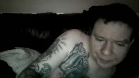 Snapshot of mercher627021 chatting on March 17, 10:46 pm ezio online show from March 17, 10:46 pm