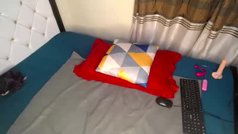 Snapshot of mercyamo chatting on October 16, 2:34 am mercyamo online show from October 16, 2:34 am