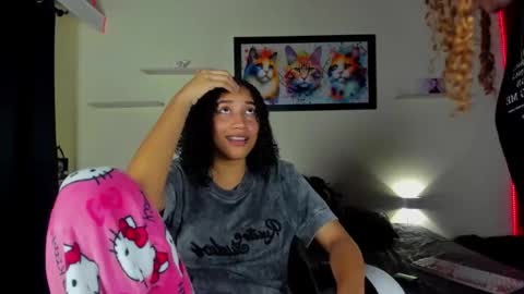 CRISTI AND MEREDIT online show from March 13, 2:18 am