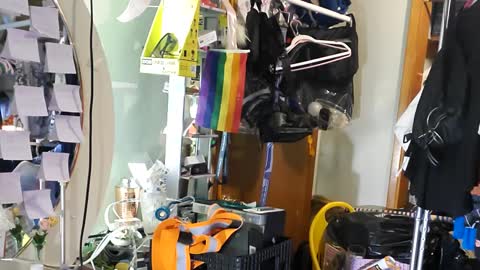 Snapshot of merelyalover chatting on December 16, 12:04 am gurlnips online show from December 16, 12:04 am