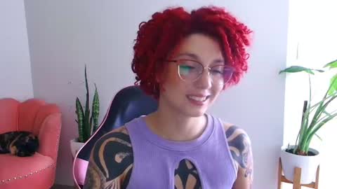 Miss Freckles online show from August 2, 7:01 pm