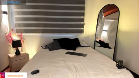 Merida  online show from December 16, 12:43 pm