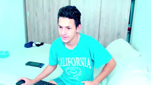 MeridandWither online show from March 23, 11:47 am