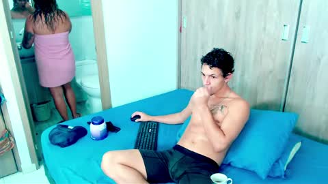 MeridandWither online show from April 16, 9:43 am