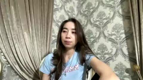merlenebixel online show from August 1, 4:17 pm