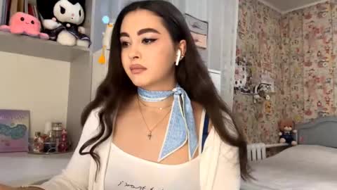 Enni online show from November 23, 2:17 pm