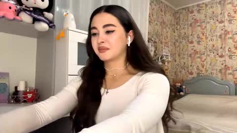 Enni online show from December 15, 6:12 pm