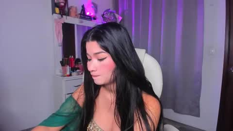 instagram fernandatoloza01  online show from January 14, 1:55 am