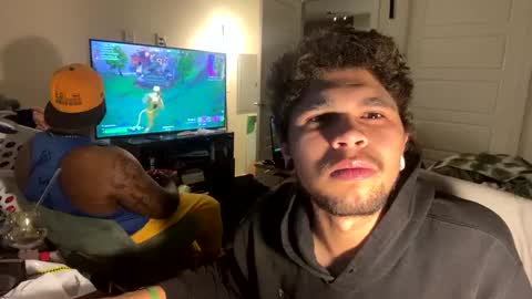 Snapshot of merlinharriss chatting on February 19, 4:01 am Merlinz Magic online show from February 19, 4:01 am