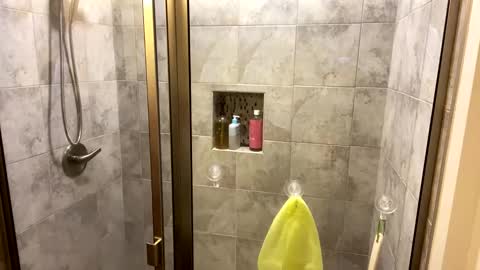 Snapshot of merlinharriss chatting on February 21, 1:44 am Merlinz Magic online show from February 21, 1:44 am