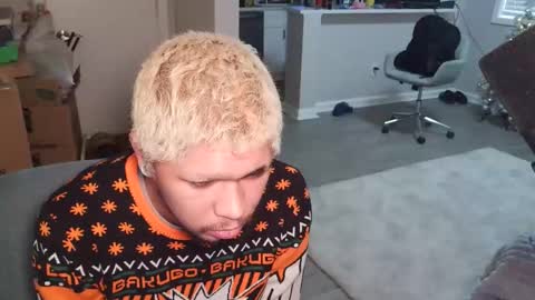 Snapshot of merlinharriss chatting on December 15, 3:49 pm Merlinz Magic online show from December 15, 3:49 pm