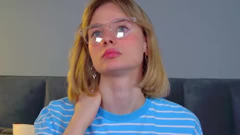 Merlin online show from March 17, 6:33 pm