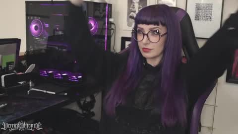 merrick monroe  online show from October 3, 9:34 pm