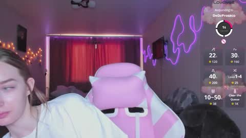 Sara online show from March 25, 11:27 am