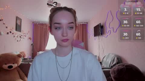 Sara online show from March 26, 11:16 am