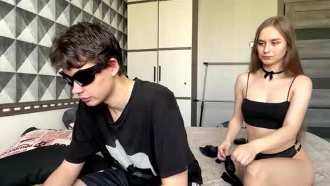 Johnny and Hailey online show from January 17, 5:34 am