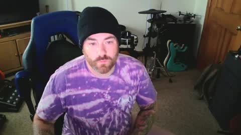 metalhead18787 online show from June 14, 11:34 am