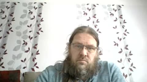 ask me online show from February 4, 9:15 am