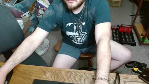 Snapshot of metalsharkk chatting on January 28, 12:00 pm metalsharkk online show from January 28, 12:00 pm