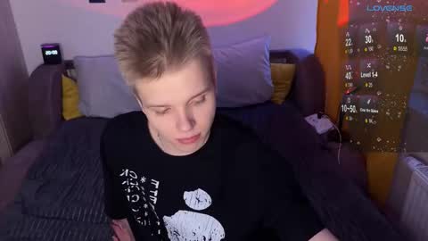 Snapshot of metratok chatting on January 9, 9:05 pm Arthur online show from January 9, 9:05 pm