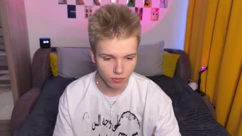 Snapshot of metratok chatting on January 12, 4:56 pm Arthur online show from January 12, 4:56 pm