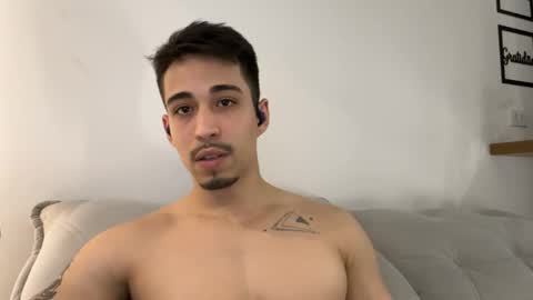 mettew22cm online show from January 16, 2:26 am