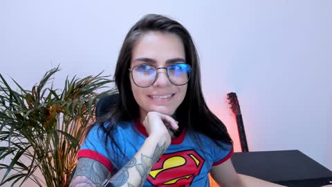 Snapshot of meurief chatting on February 2, 11:00 pm Meurif online show from February 2, 11:00 pm