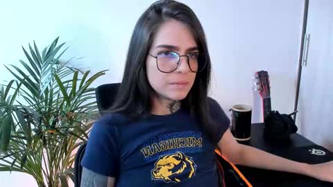 Meurif online show from November 1, 1:57 pm