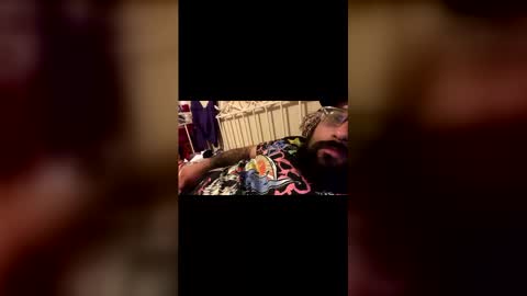 Snapshot of mgjg0812 chatting on January 15, 5:45 am mgjg0812 online show from January 15, 5:45 am