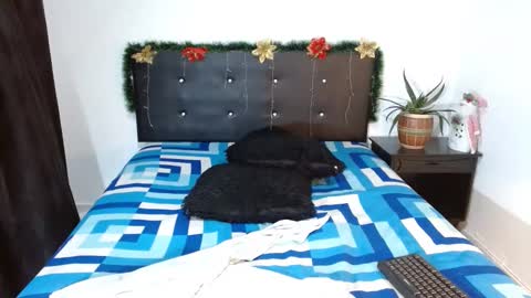 mhia1972 online show from December 7, 6:21 am