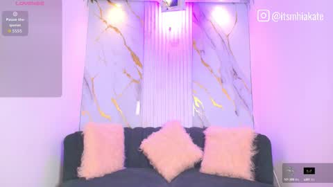 Mhia Kate online show from October 8, 11:52 am