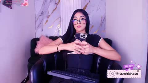 Mhia Kate online show from June 30, 12:17 pm