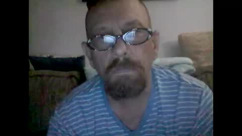 mhitch924 online show from May 30, 1:46 am