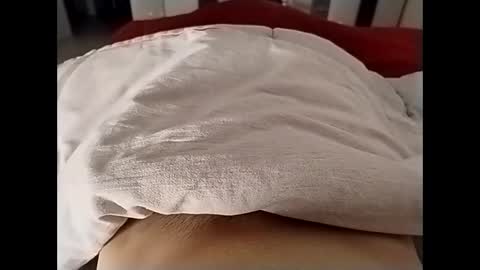 Snapshot of mi9666 chatting on February 17, 11:42 pm mi9666 online show from February 17, 11:42 pm