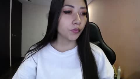 Mia zoe online show from February 27, 6:42 pm