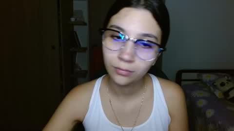 Mia online show from January 15, 11:19 pm