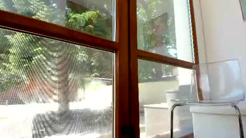 Snapshot of mia__milan chatting on June 29, 10:15 am Mia Milan online show from June 29, 10:15 am